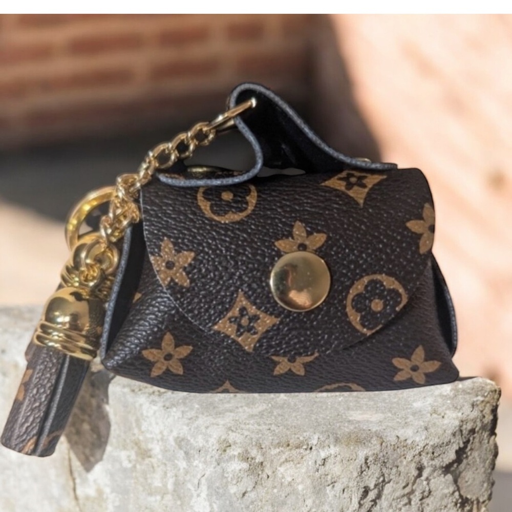 Keychain pouch Bag charm NEW in package - Picture 8 of 14